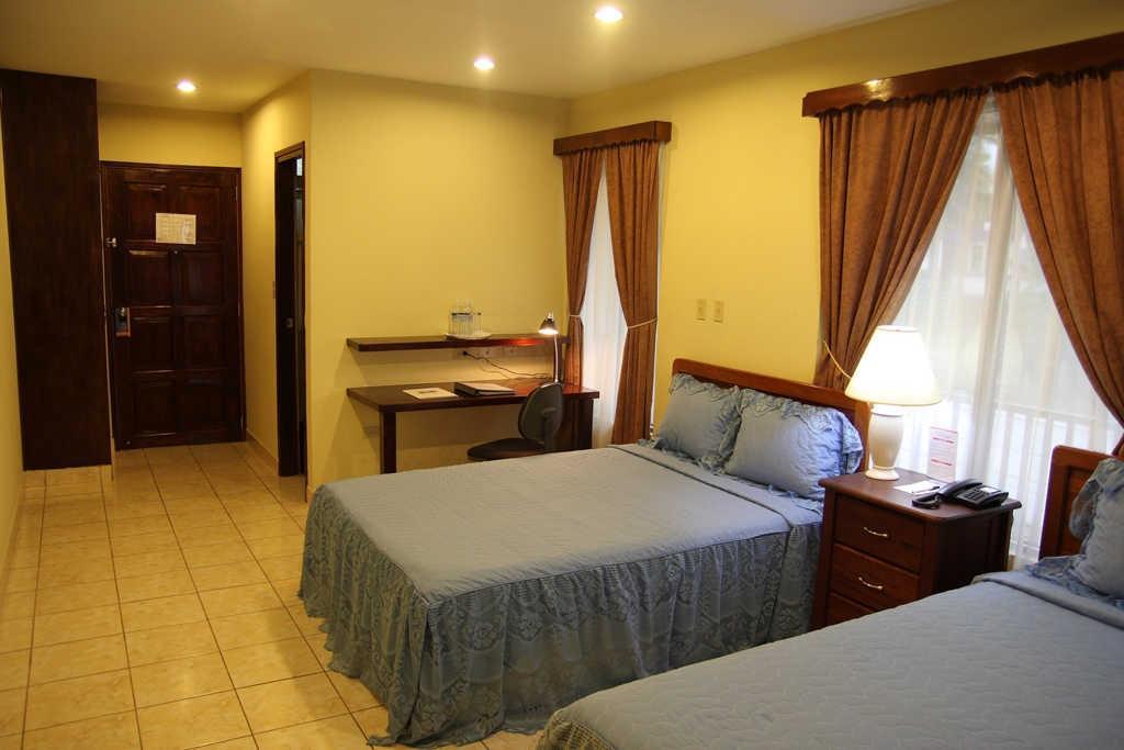Hotel Mansion Teodolinda Managua Exterior photo